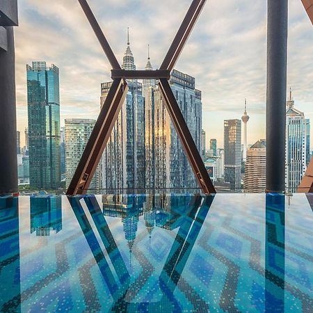 Scarletz Suites Klcc By Deko Kuala Lumpur Esterno foto