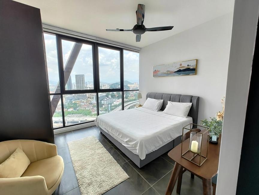 Scarletz Suites Klcc By Deko Kuala Lumpur Esterno foto
